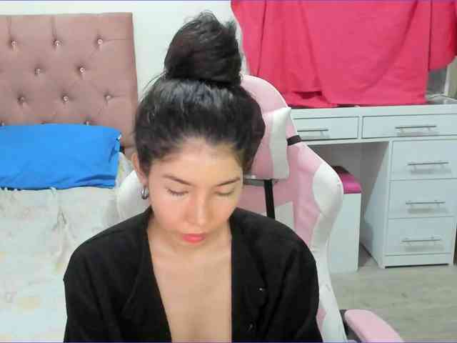 Miley777 webcam