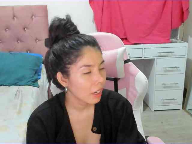 Miley777 webcam