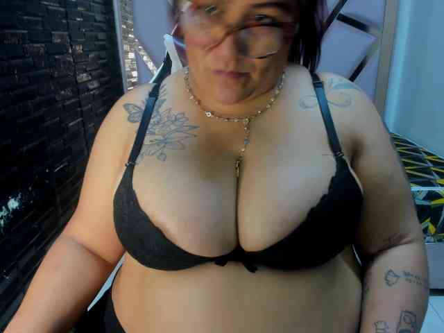 RachelleWoods69 webcam