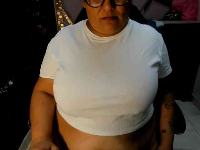 RachelleWoods69 webcam