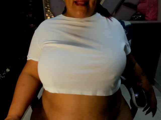 RachelleWoods69 webcam