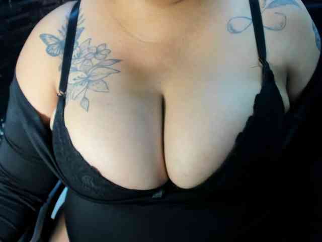 RachelleWoods69 webcam