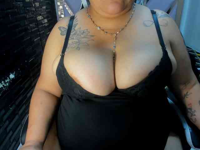 RachelleWoods69 webcam