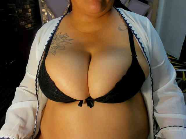 RachelleWoods69 webcam