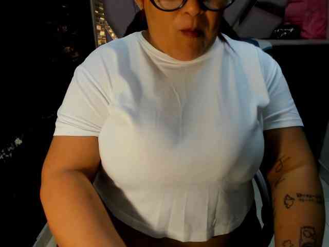 RachelleWoods69 webcam