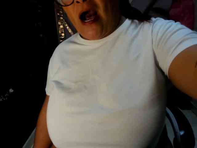 RachelleWoods69 webcam