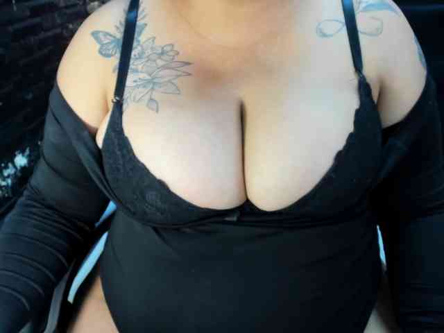 RachelleWoods69 webcam