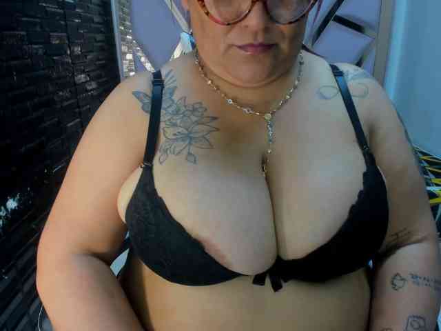 RachelleWoods69 webcam