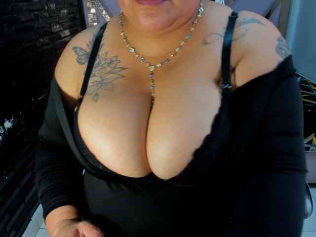 RachelleWoods69 webcam