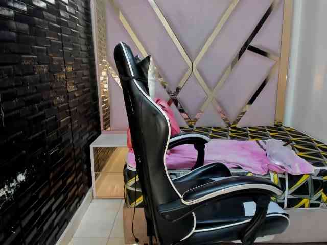 RachelleWoods69 webcam