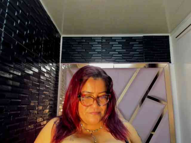 RachelleWoods69 webcam