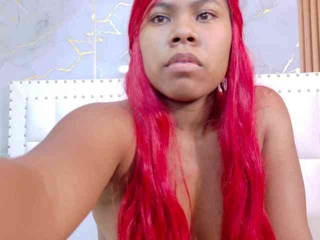 naughtyebonyy webcam