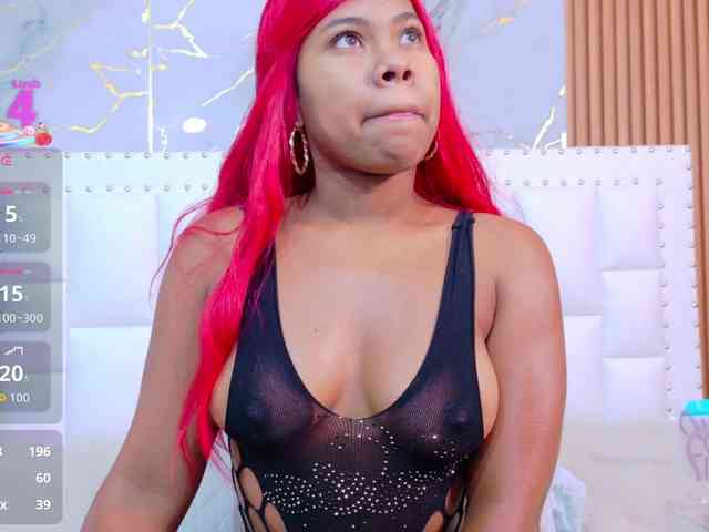 naughtyebonyy webcam