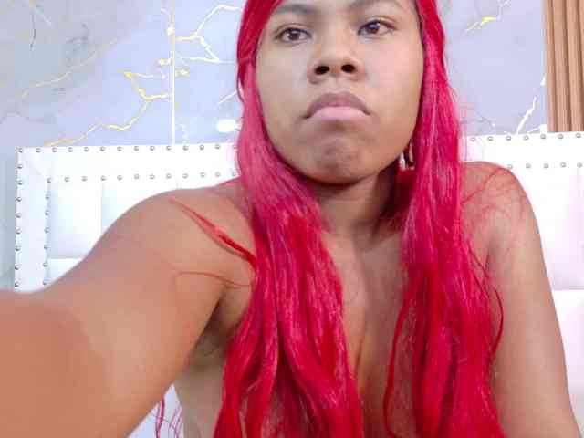 naughtyebonyy webcam