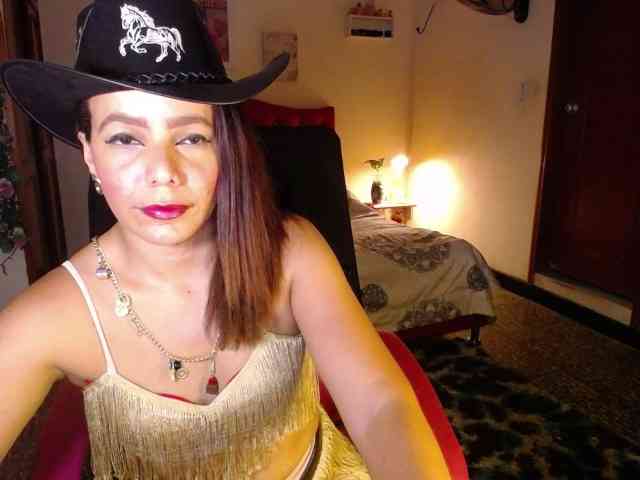 danielle-rose webcam