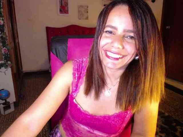 danielle-rose webcam