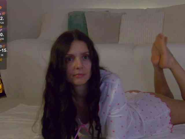LilyRoselyn webcam