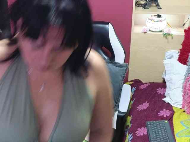 Kaily-jonness webcam
