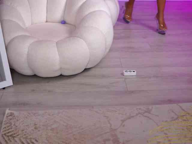 EvaZane webcam