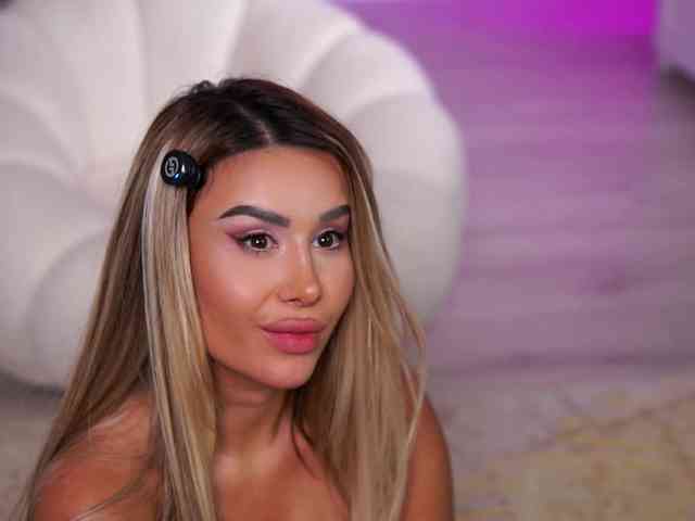 EvaZane webcam
