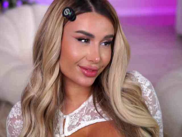 EvaZane webcam