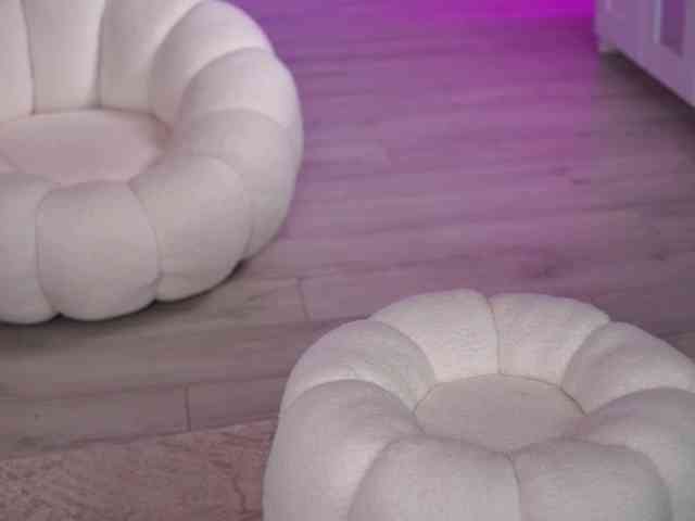 EvaZane webcam