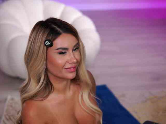 EvaZane webcam