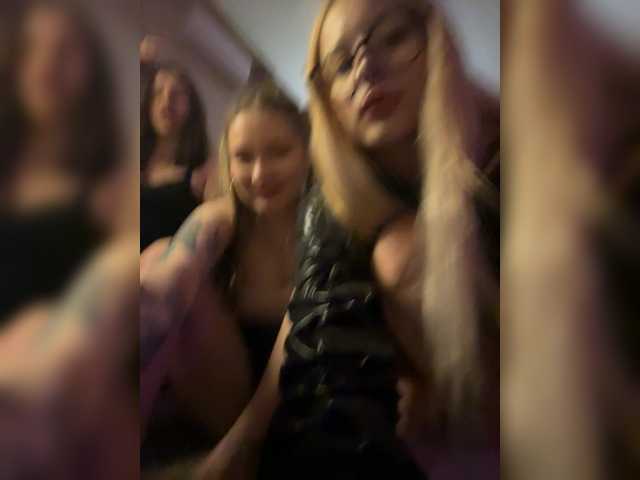 Gratis Live Sexcam mit Fakafakafck Fakafakafck