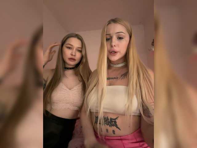 Entra en el chat con el modelo Fakafakafck Fakafakafck