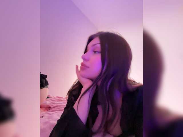 Vai a chattare su Iiiillllyyyy Iiiillllyyyy