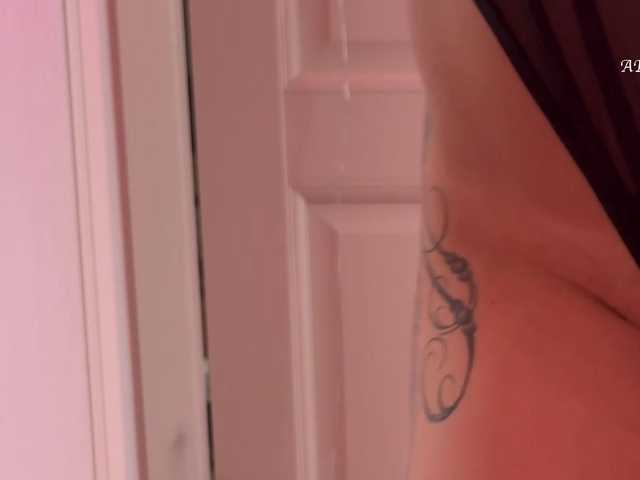 Accedi alla chat con il nickname Koketka Koketka