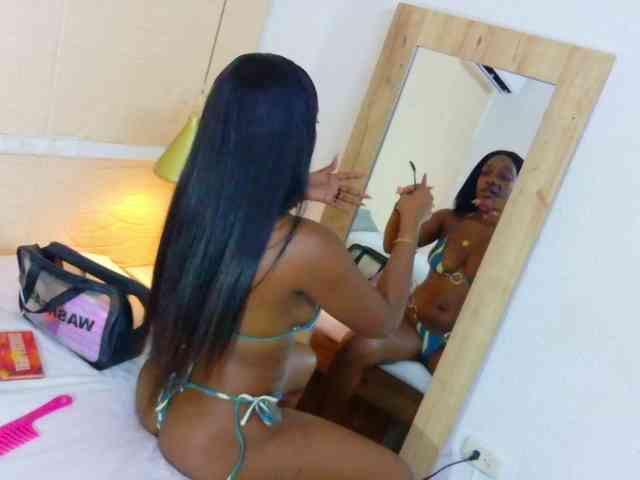 shamira-moore webcam