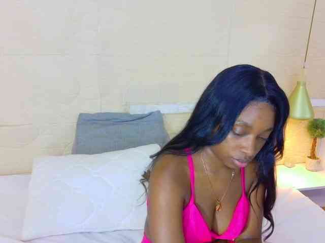 shamira-moore webcam