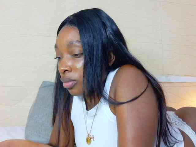 shamira-moore webcam