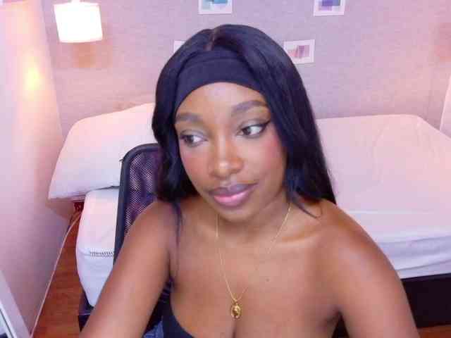 shamira-moore webcam