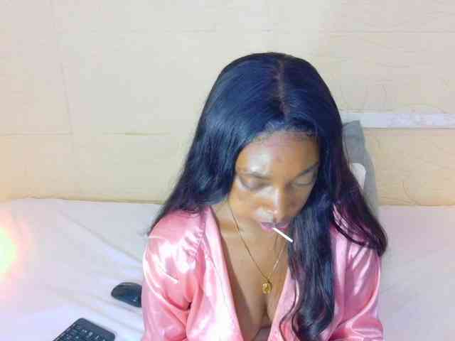 shamira-moore webcam