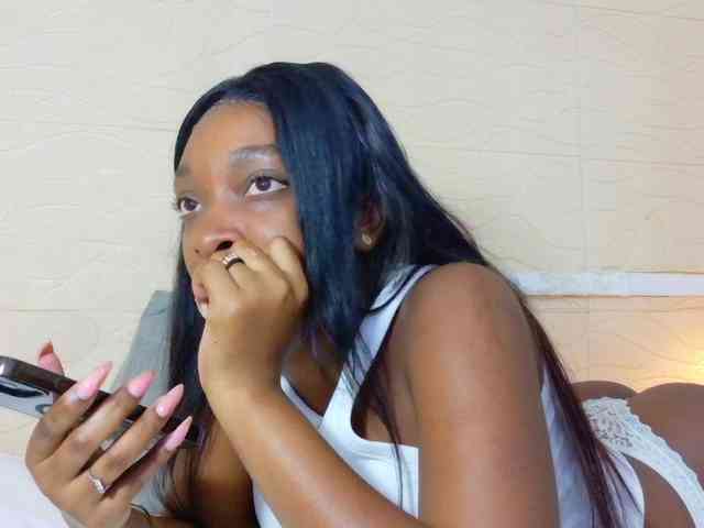 shamira-moore webcam