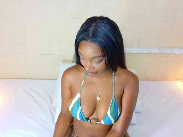 shamira-moore webcam
