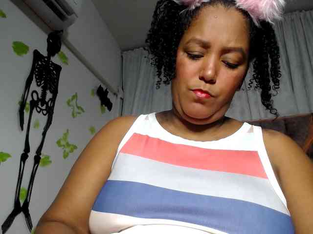 RACHELL-HOT webcam