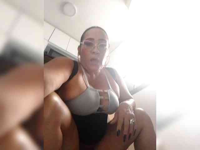 sweetgoddessbig webcam