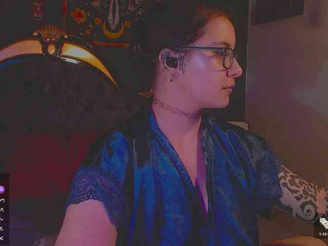 Lilith_mystic webcam