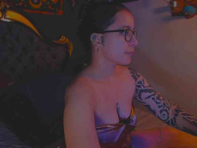 Lilith_mystic webcam