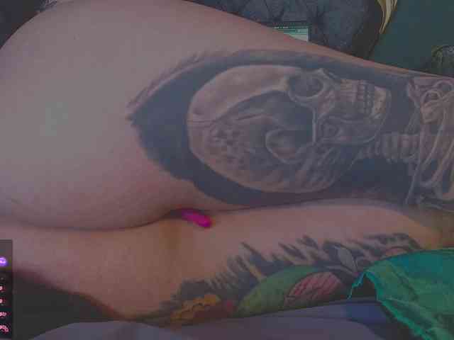 Lilith_mystic webcam