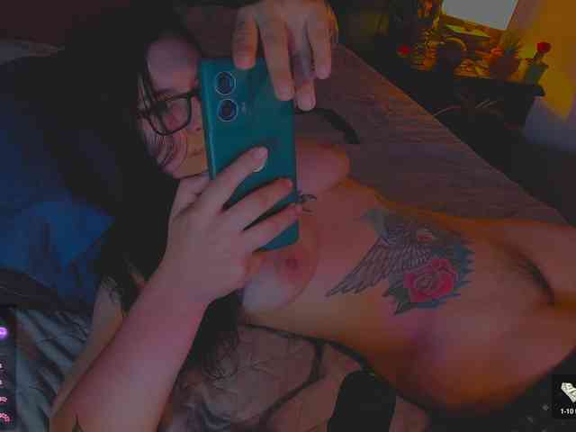 Lilith_mystic webcam