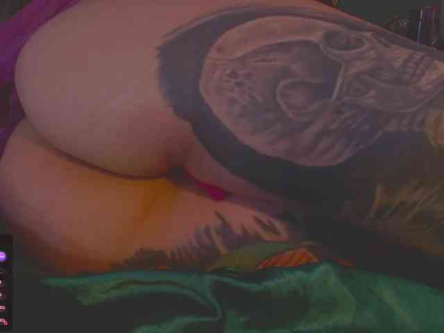 Lilith_mystic webcam