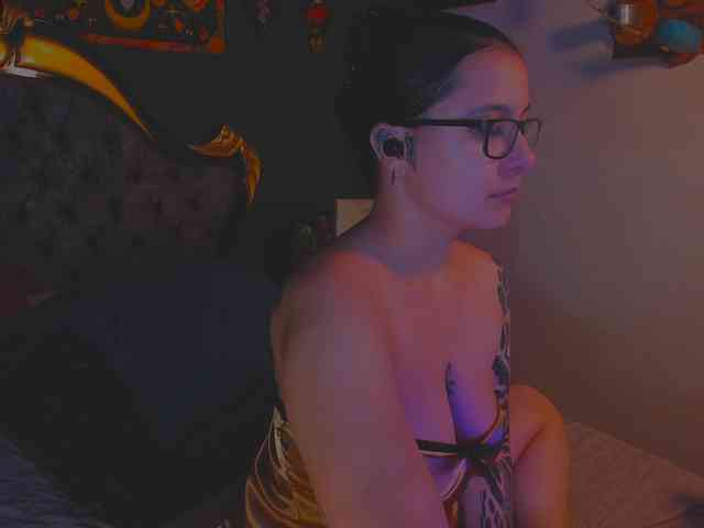 Lilith_mystic webcam