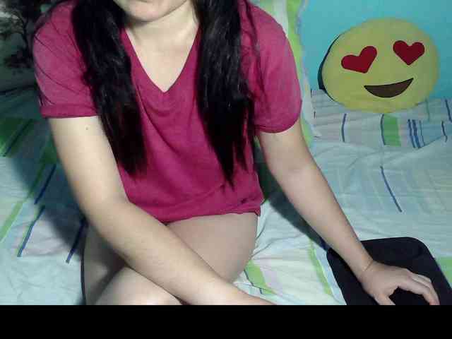LizBeth23 webcam