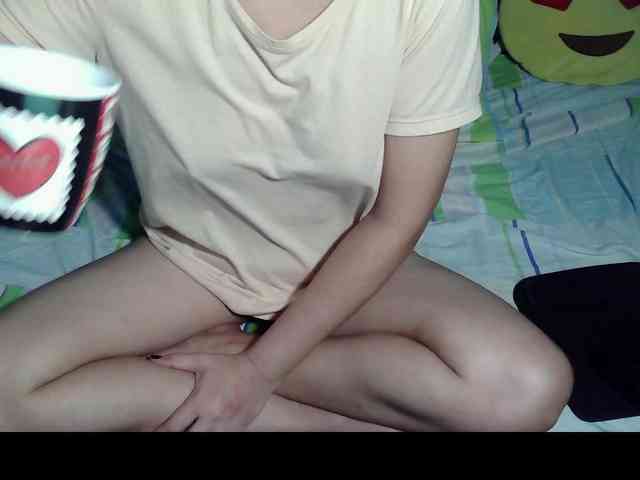 LizBeth23 webcam