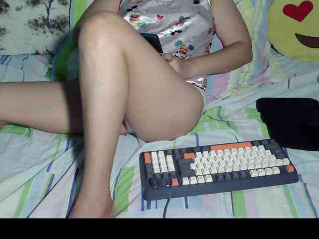 LizBeth23 webcam