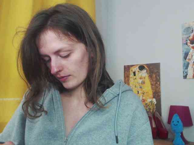 NadineGold webcam